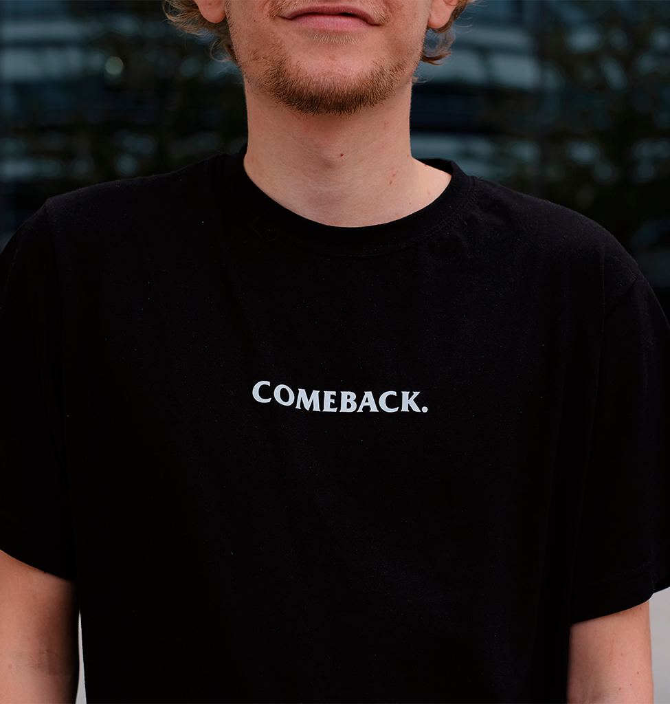 Comeback. Sort T-Shirt